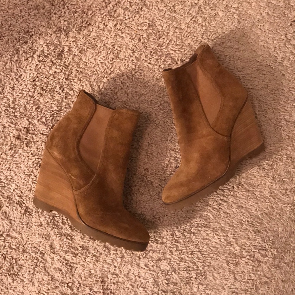 Like New Michael Kors Suede Wedge Booties